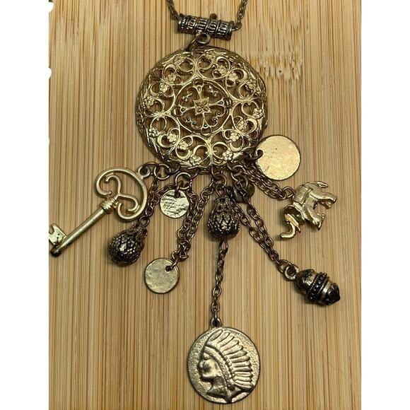 Vintage Open Work Indian Head Pendant Necklace Gold Tone Boho Elephant Disc VTG - Picture 1 of 8